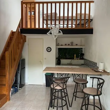 Casa de Férias Maisonnette En Ardeche